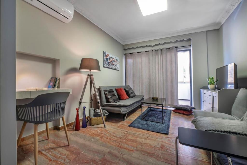 Beautiful Apt In Glyfada Center, Papandreou Street Athens Exterior photo